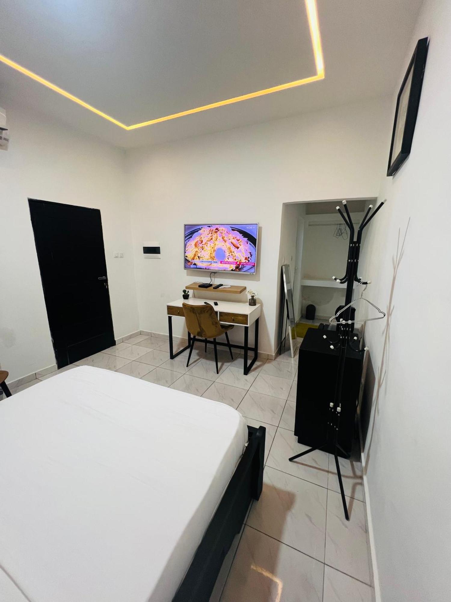 Ad Home Lome Ngoại thất bức ảnh
