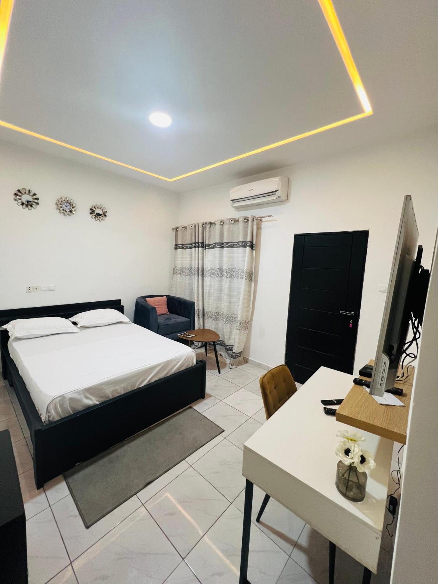 Ad Home Lome Ngoại thất bức ảnh