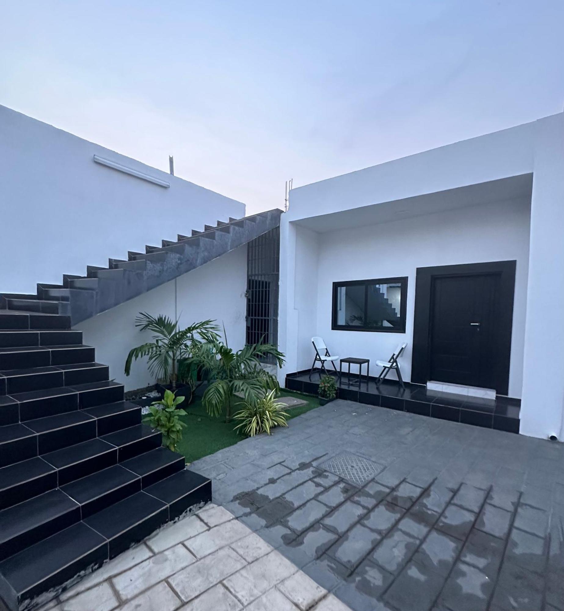 Ad Home Lome Ngoại thất bức ảnh